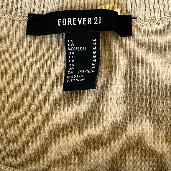 Forever 21 Taupe Floral Short Sleeve Ribbed Knit Cropped Tee Size Medium - Picture 4 of 7